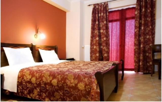 Palatino Hotell Loutra Aidhipsou Exteriör bild