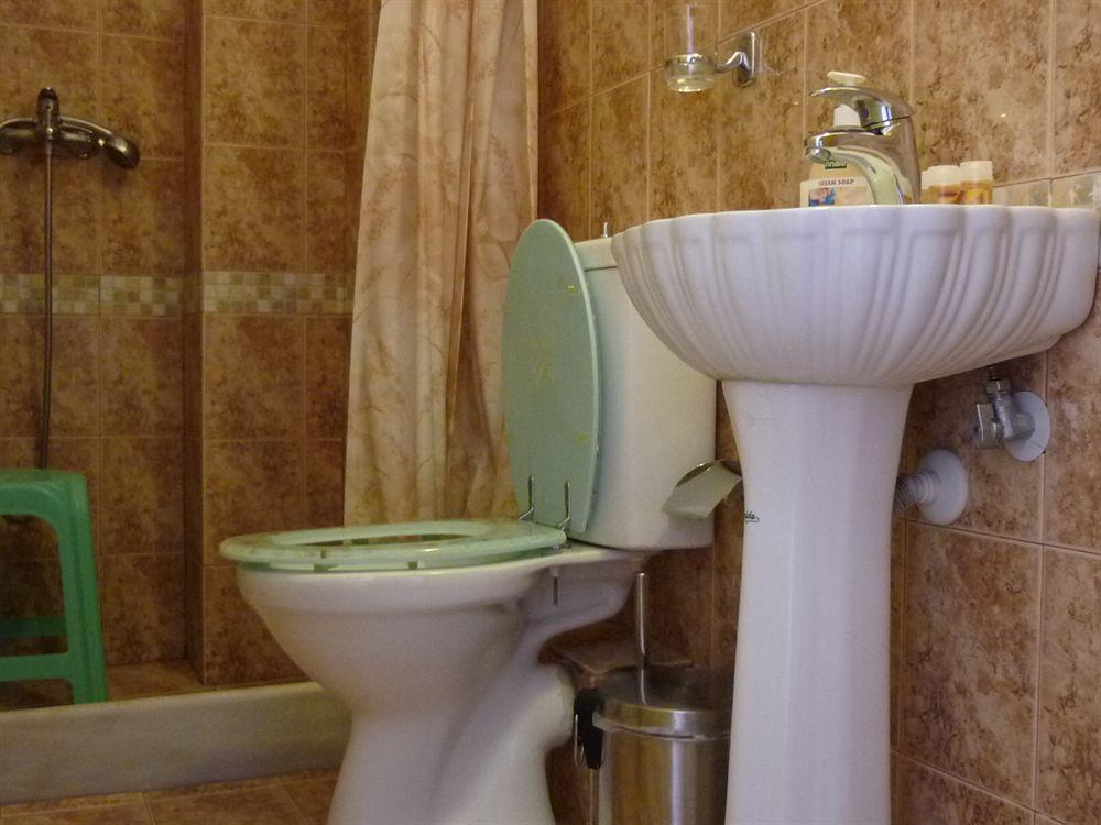 Palatino Hotell Loutra Aidhipsou Exteriör bild