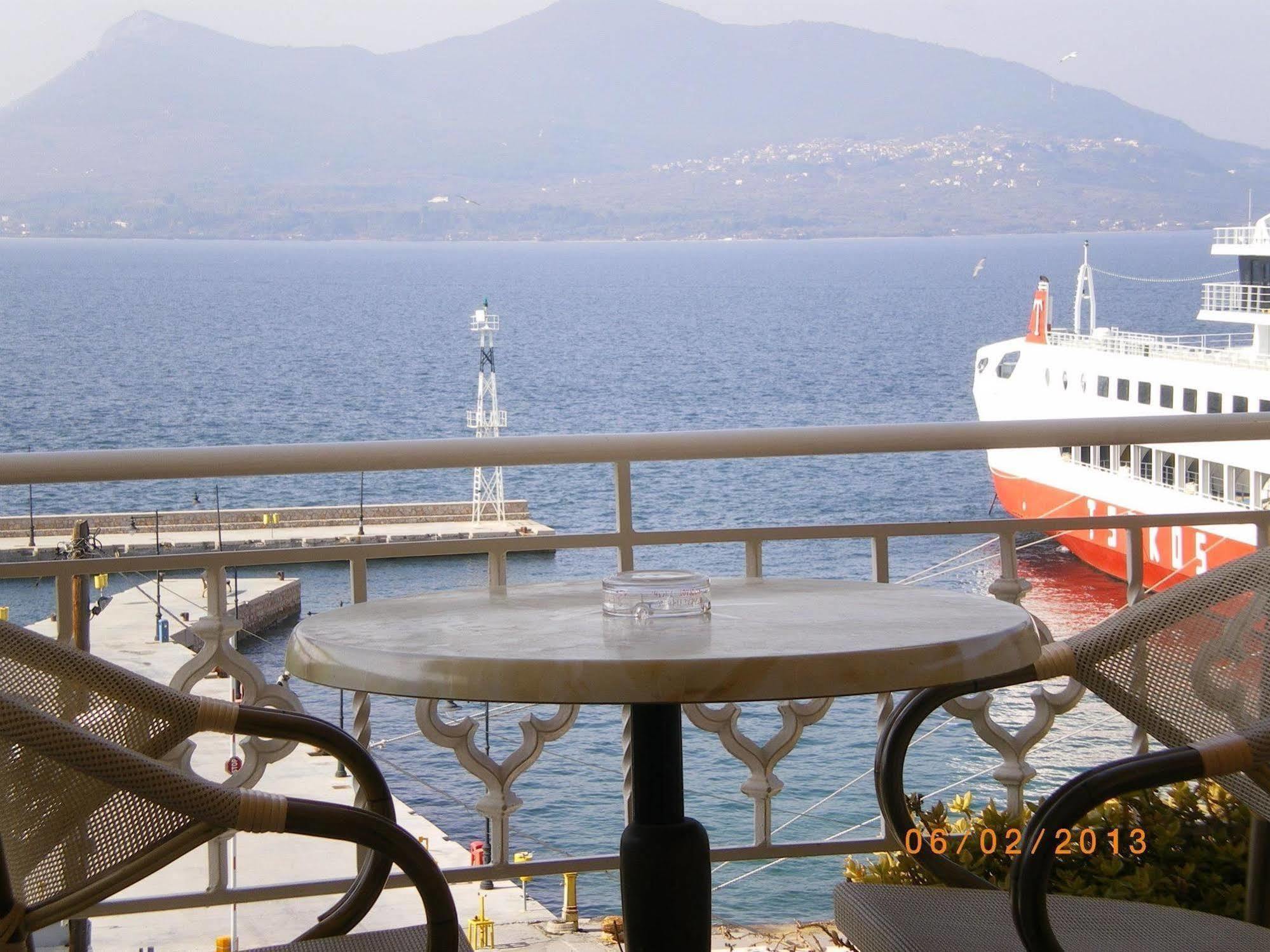 Palatino Hotell Loutra Aidhipsou Exteriör bild